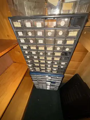 802495631_fl